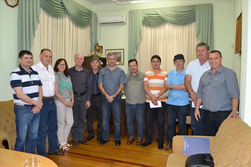 Vereadores são convidados para participar do lançamento